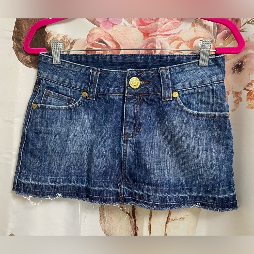 Size 3 Hurley denim skirt​​​​​